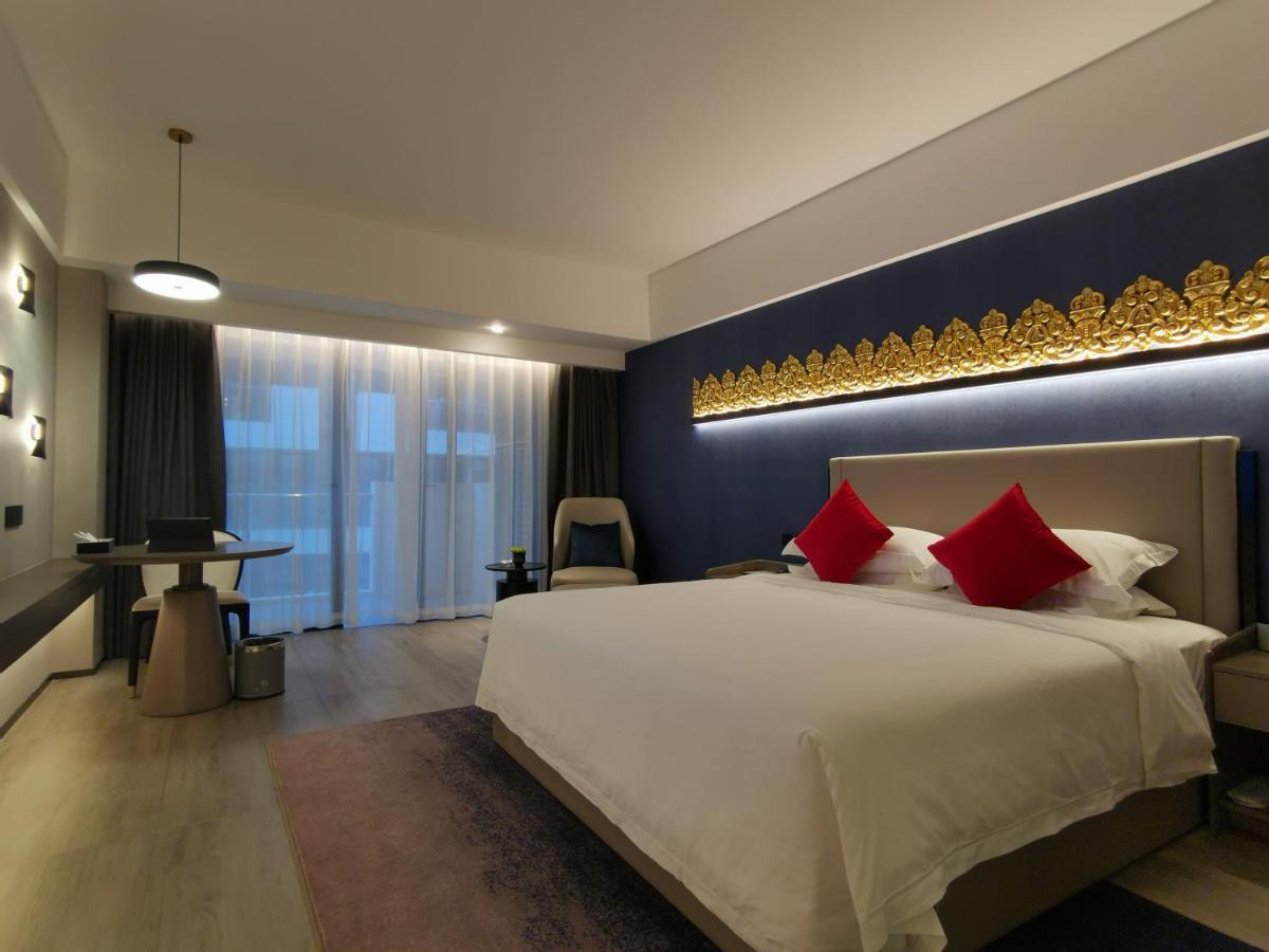 Tian Yi International Hotel 天艺国际酒店 Phnom Penh Exterior photo