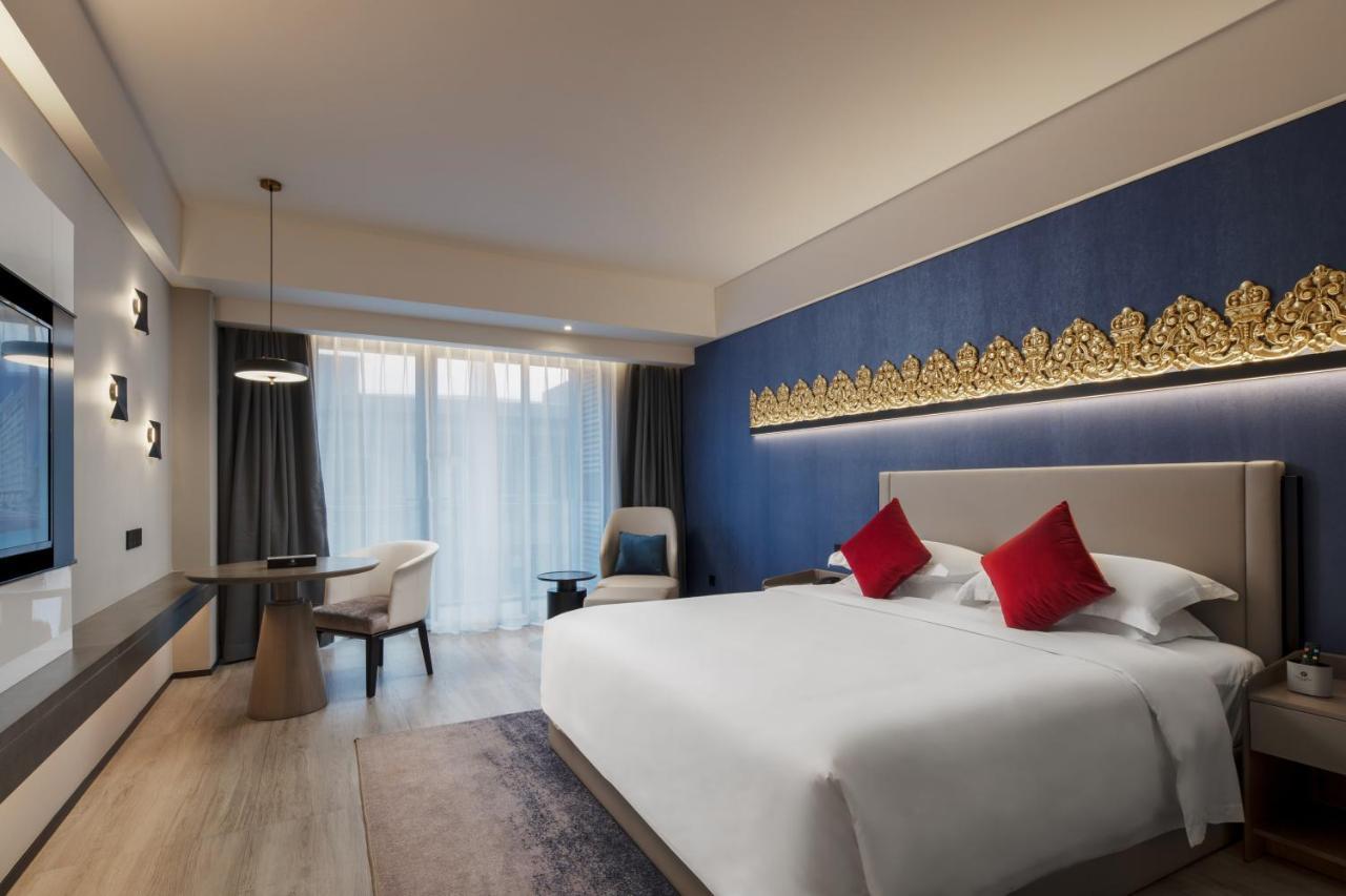 Tian Yi International Hotel 天艺国际酒店 Phnom Penh Exterior photo